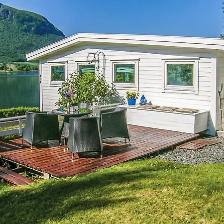 Awesome In Malmefjorden With Kitchen *